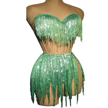 Glamuroso conjunto de disfraz con flecos de lentejuelas verdes para mujer: ropa de baile brillante con sujetador y falda corta para fiestas y actuaciones.