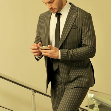 Traje gris para hombre, 2 piezas, blazer, pantalón, botonadura sencilla, solapa de pico, formal, a rayas, ajustado, para novio de boda, traje a medida para hombre