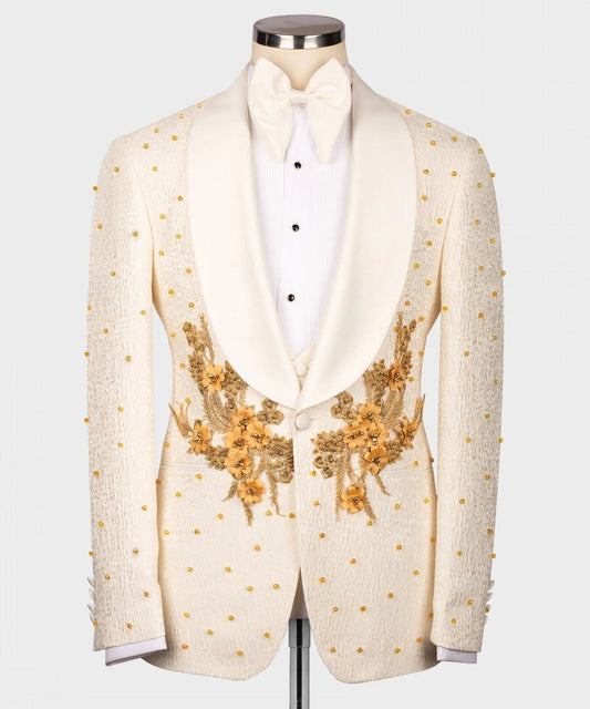 Trajes de novio de lujo para hombre, con apliques de perlas, esmoquin de boda beige, hecho a medida, 3 piezas, blazer, chaleco, vestido formal de fiesta de graduación.