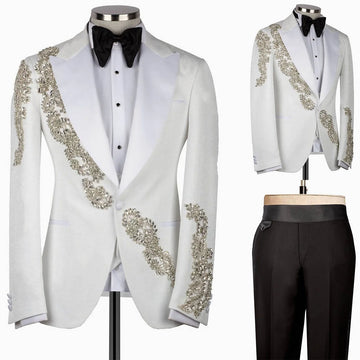 Luxury Men Wedding Suits Peaked Lapel Single Breasted Tuxedos Crystal Appliques Groom Party 2 Pcs Blazer Pants Customized Suit