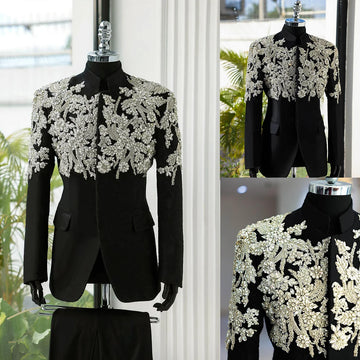 Smoking noir raffiné pour homme avec applications florales en cristal | Ensemble veste et pantalon de costume de mariage sur mesure pour mariés et occasions spéciales