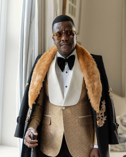 New Luxurious Winter Man Overcoat Long-length Plush Collar Men Suits Appliques Cashmere One-Piece Jacket Custom Wedding Tuxedos