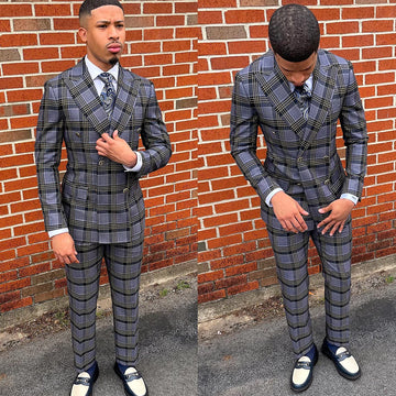 Elegante traje cruzado a cuadros para hombre: elegante blazer y pantalón para eventos formales y bodas.