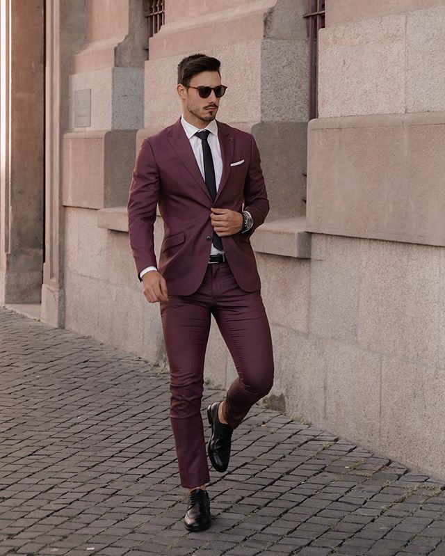 Esmoquin de boda burdeos para hombre, dos botones, corte entallado, para negocios, fiestas, graduación, el mejor traje de chaqueta para hombre, 2 piezas, personalizado 