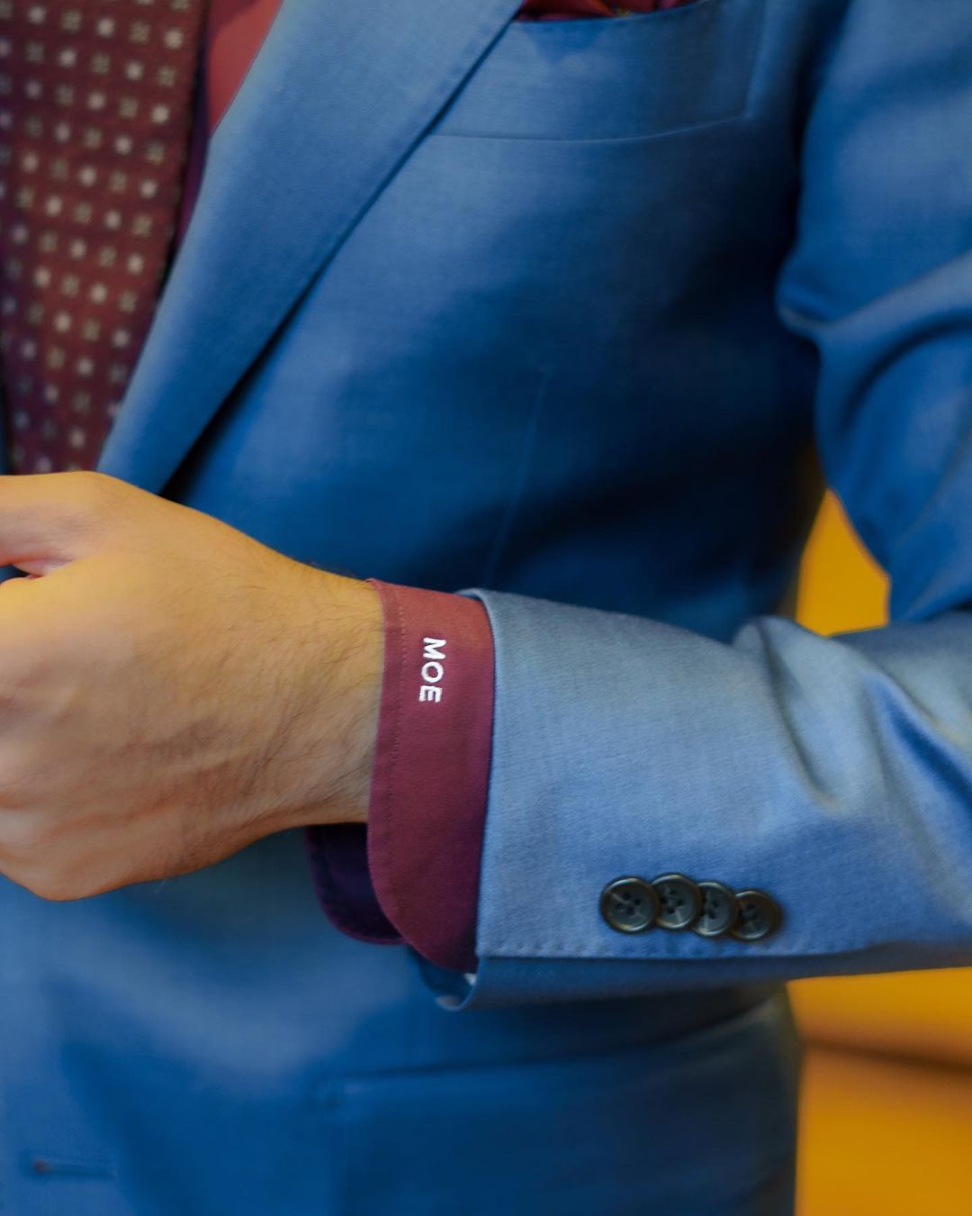Trajes de negocios azules para hombre con chaqueta de dos piezas y pantalón para caballero, hechos a medida, de diseñador, para bodas, fiestas y ocasiones formales. 