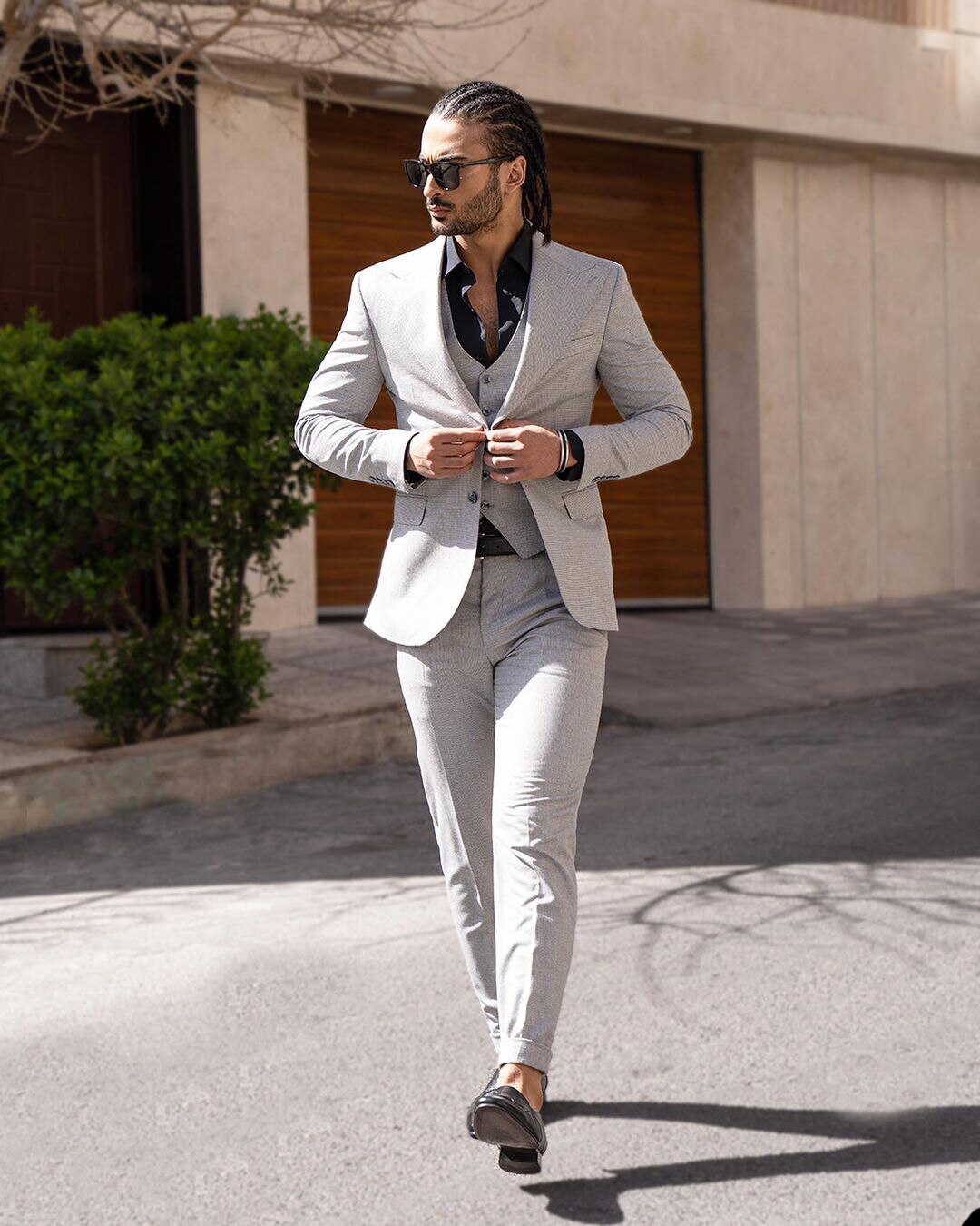 Costumes classiques gris pour hommes avec veste trois pièces à simple boutonnage, gilet et pantalon, sur mesure, pour mariage, occasions formelles 