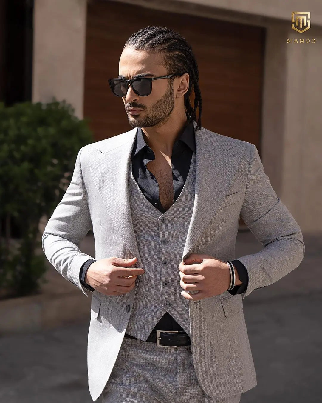 Grey Classic Men Suits with Single-Breasted Three Pieces Jacket Vest Pants Custom Made Designer Wedding Formal Occasiom