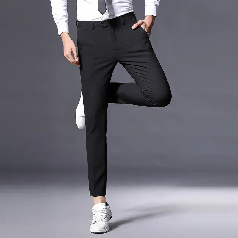 Costume gris slim fit pour homme, ensemble deux pièces avec cravate et pochette