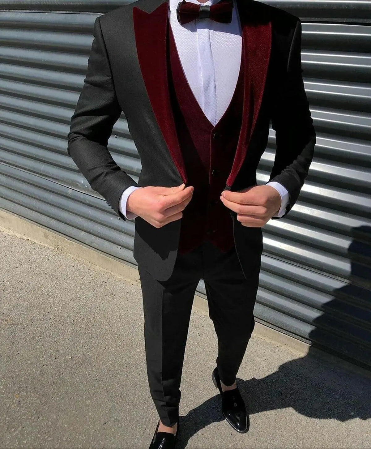 3 Pcs Men Suits Wedding Tuxedos Custom Made Velvet Groom Groomsmen Suit Men' Business Formal Wear