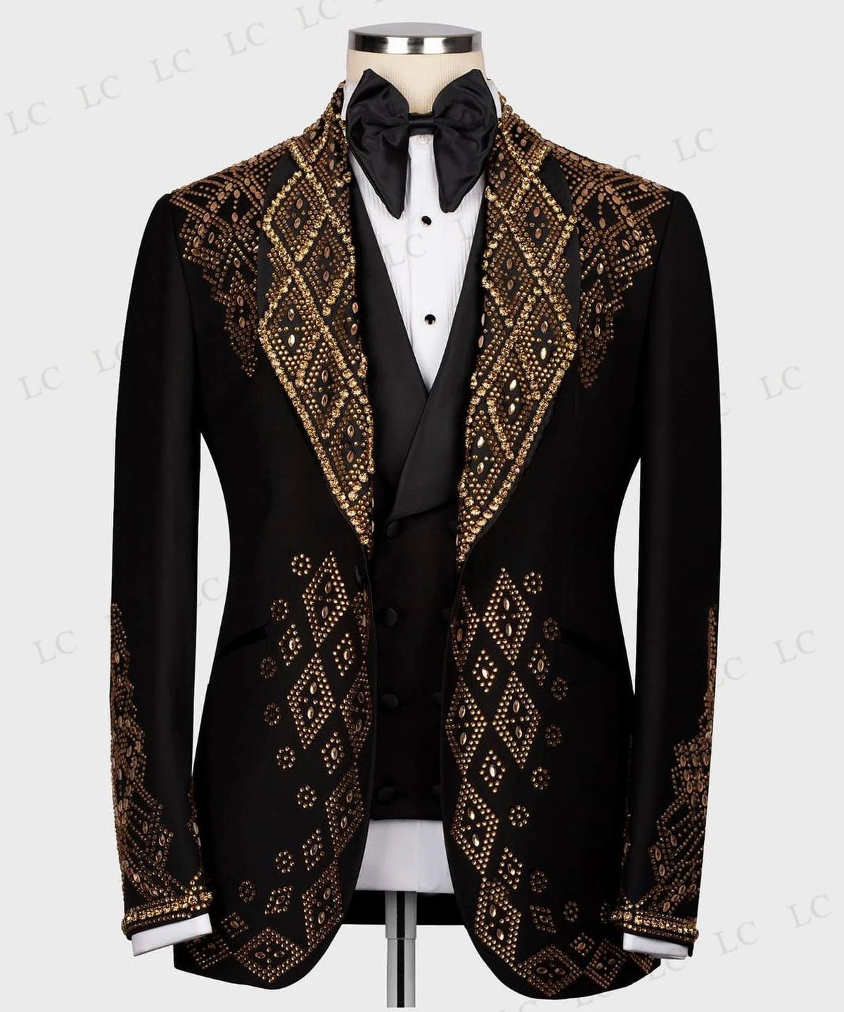 Costume smoking élégant pour homme avec détails en cristal et perles, coupe slim à un bouton, pour mariages et événements formels