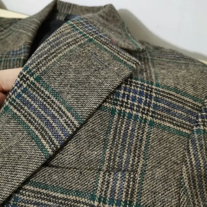 Men's Wool Blend Glen Plaid Blazer with Notch Lapel and Two-Button Closure