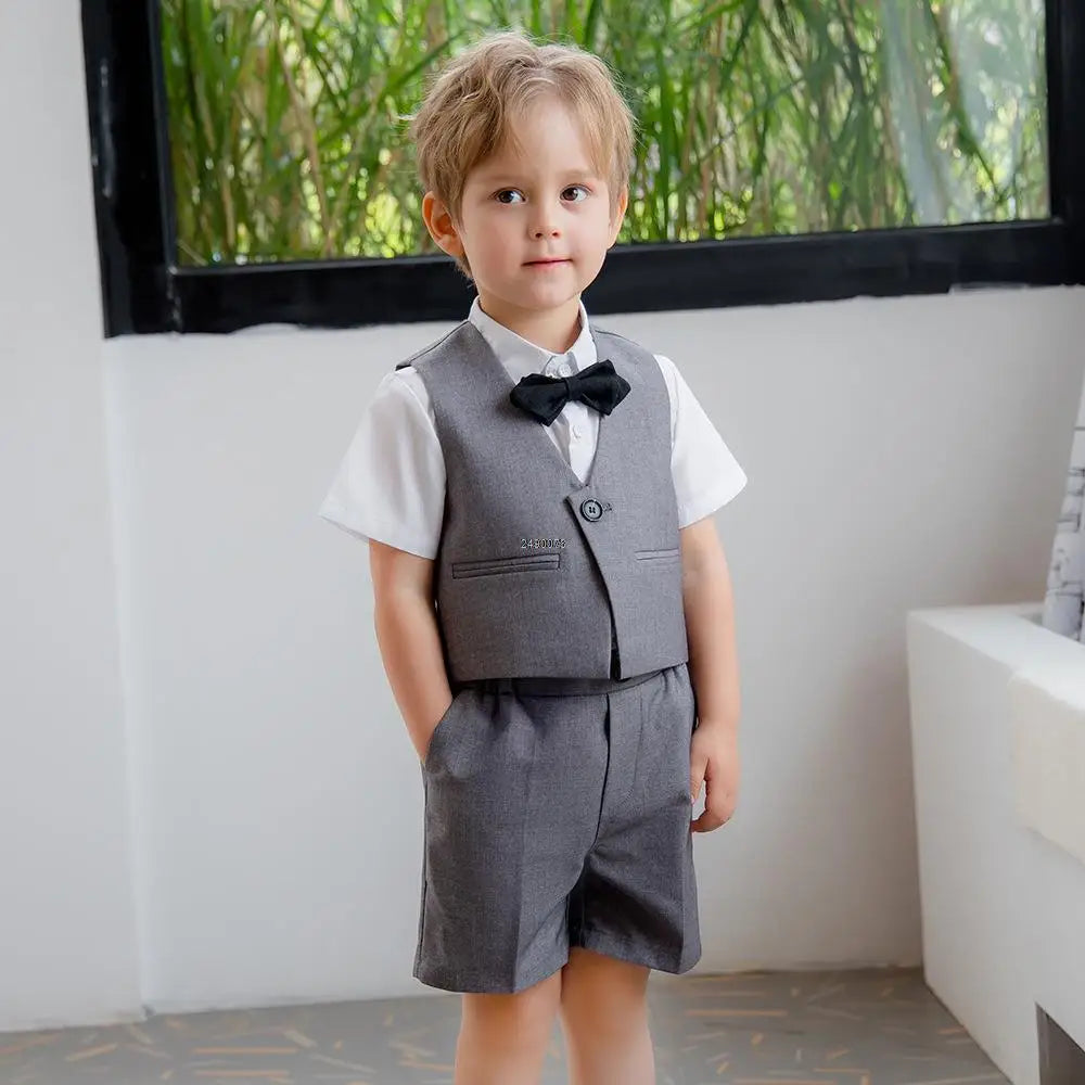 Costume formel bleu marine pour tout-petit garçon, gilet et short, avec chemise blanche et nœud papillon 
