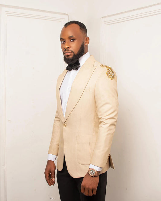Smoking de mariage beige pour homme, veste 2 pièces avec fleurs et perles, pantalon noir, tenue de fête et d'anniversaire