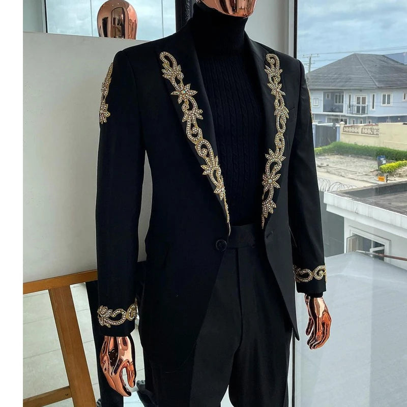 Black Men's Suits Tailored 2 Pieces Blazer Pants One Button Peaked Lapel Wedding Formal Appliques Beads Custom Made Plus Size