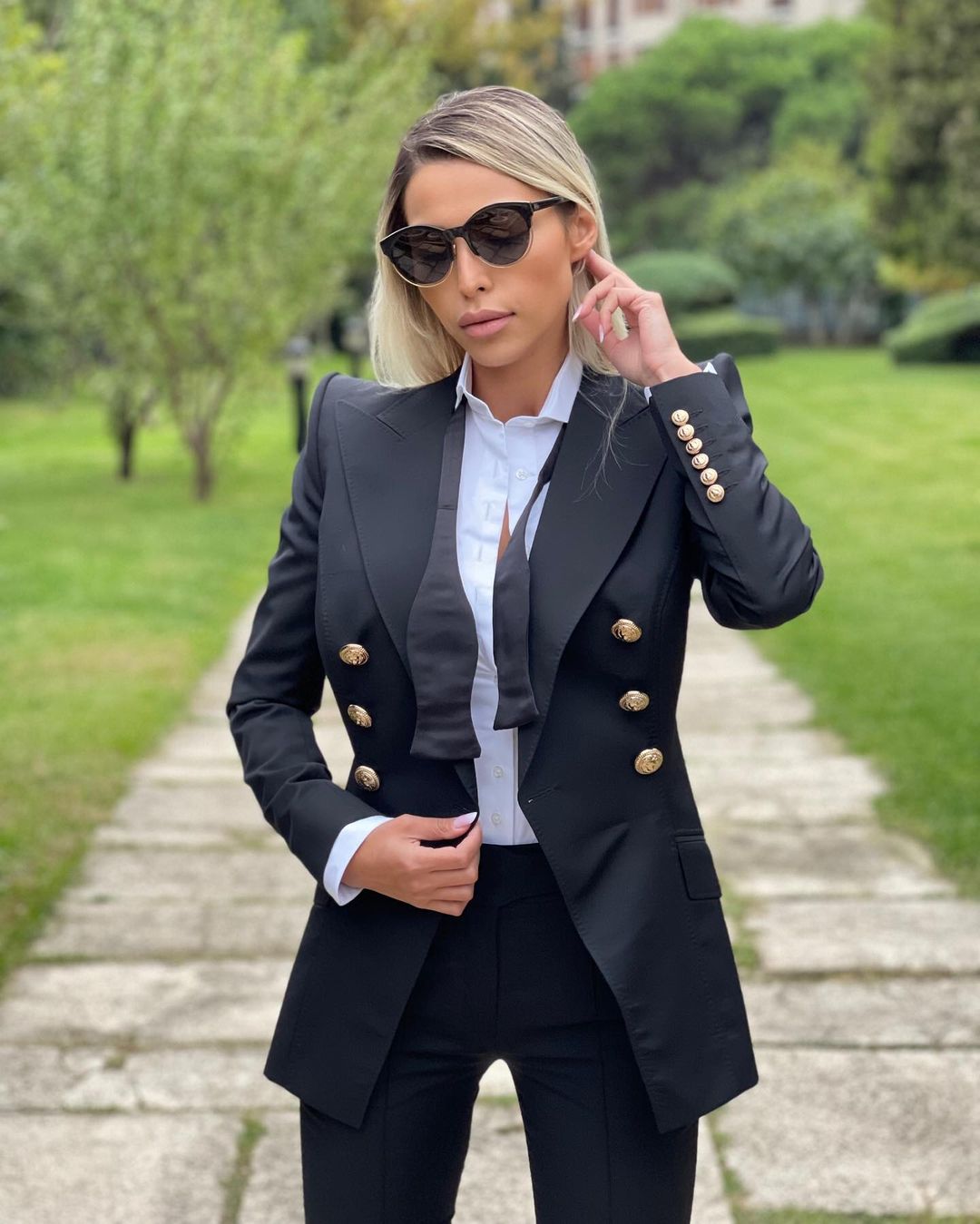 Traje de pantalón negro ajustado de 2 piezas para mujer, con botones dorados, estilo urbano, para boda, para madre de la novia, fiesta de noche, ropa formal. 