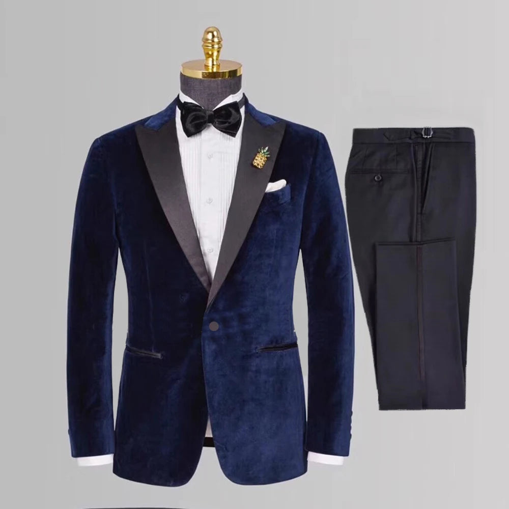 Elegant Velvet Tuxedo Suit Set for Men – Stylish 2-Piece Blazer and Pants for Weddings and Formal Occasions – Tailored Fit