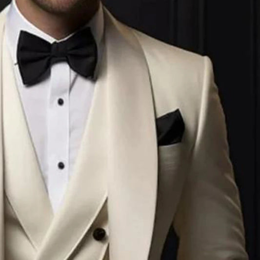 Elegante conjunto de traje beige de 2 piezas para hombre, chaqueta y pantalón de esmoquin de boda a medida para eventos formales.