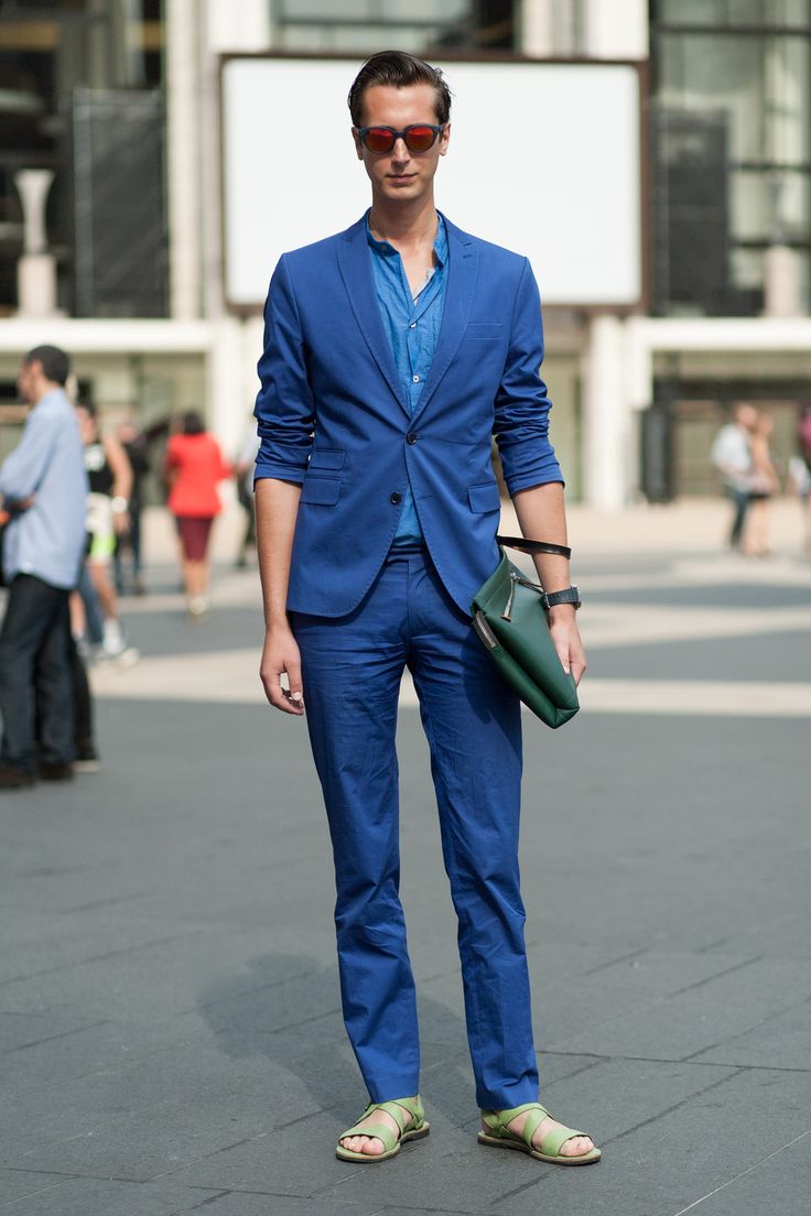 Traje de hombre de dos botones con solapa azul, 2 piezas (chaqueta, pantalón y corbata), esmoquin de verano para padrinos de boda, graduación, blazer ajustado.