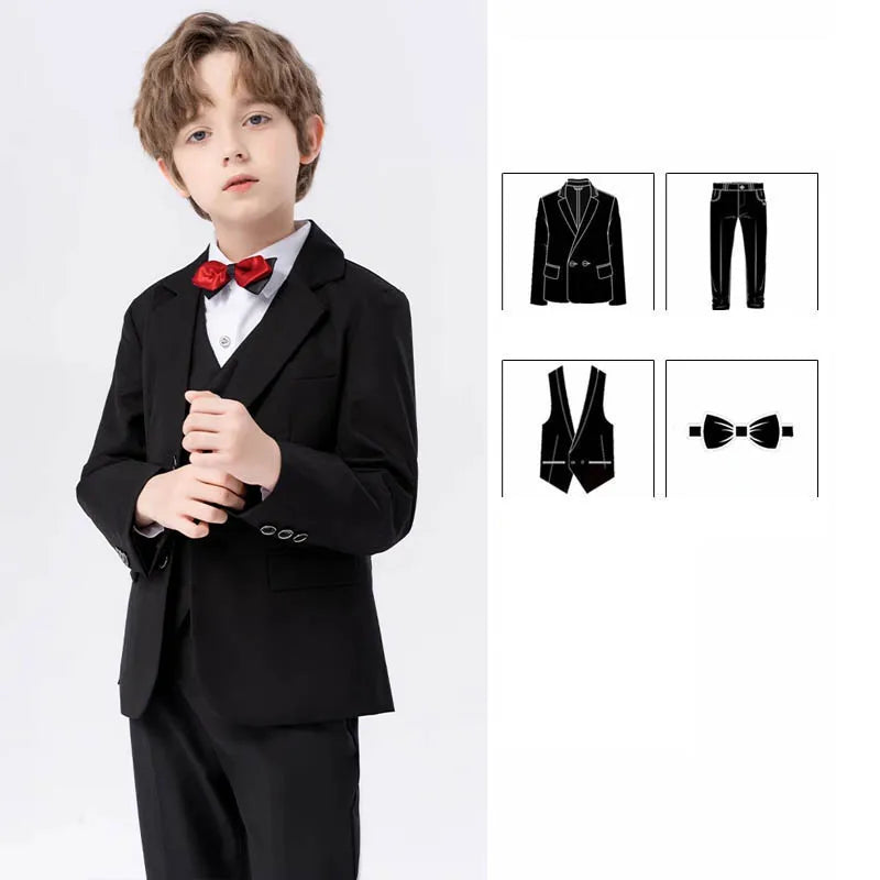 Traje de tres piezas azul marino para niño con pajarita roja 