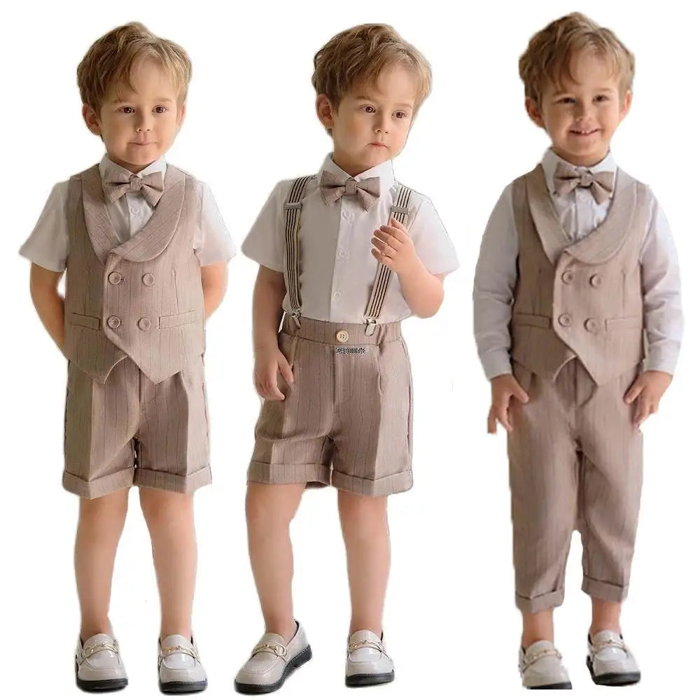 Ensemble de tenue formelle pour tout-petit garçon avec chemise blanche, nœud papillon et pantalon à bretelles 
