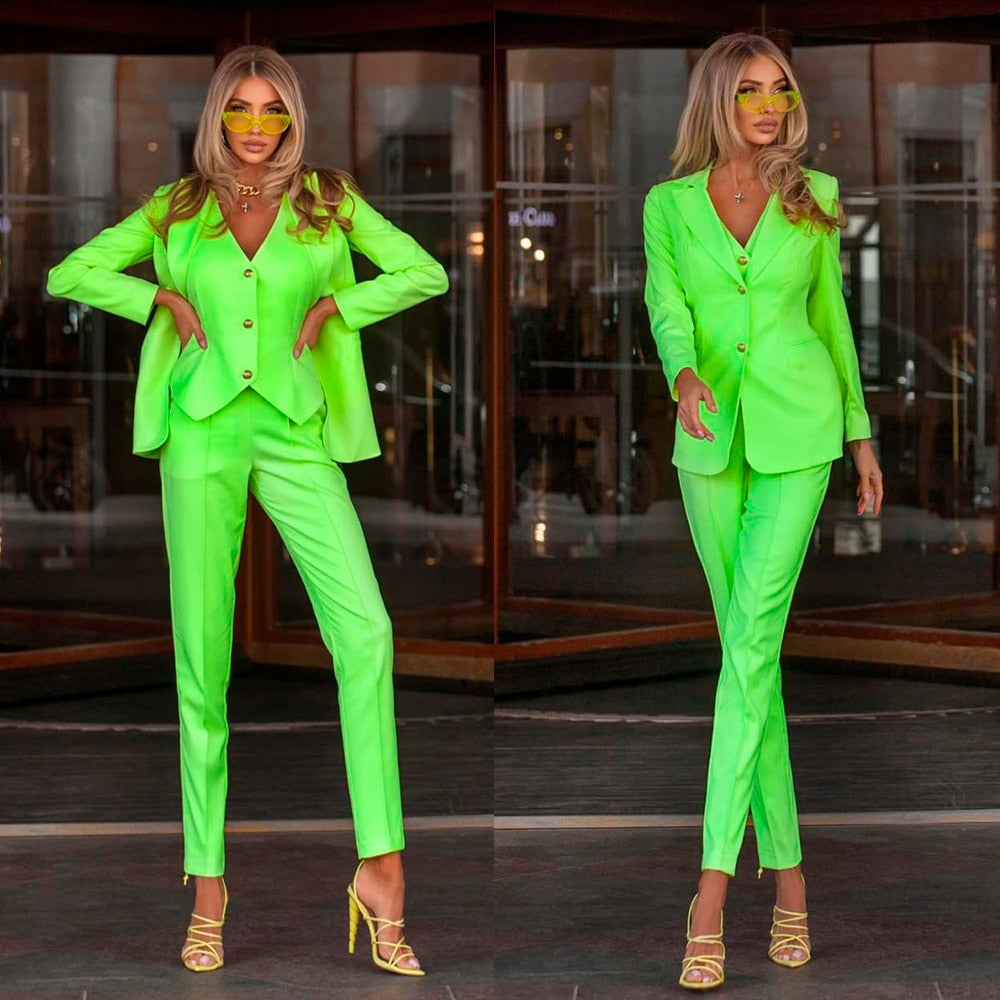Trajes de pantalón verde brillante ajustados para mujer, para invitados de fiesta de graduación, ropa formal a medida (chaqueta, chaleco y pantalones) 