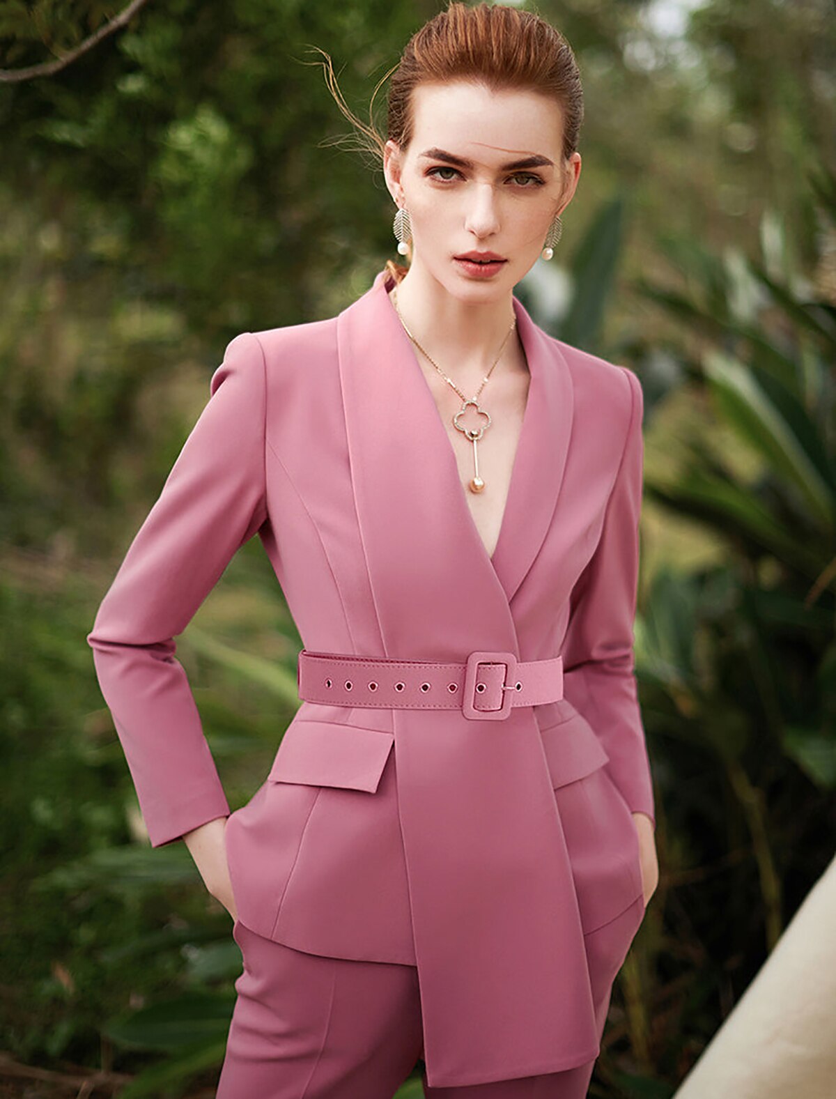 Costume 2 pièces pour femme, coupe slim, blazer, coupe large, pour bal de promo, mariage 