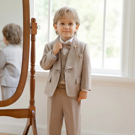Boys Formal Suit Set with Bow Tie and Vest Two Piece Dress Outfit