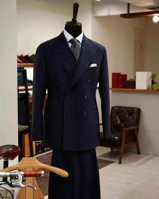 Classic Pinstriped Men Wedding Suits Peaked Lapel Double Breasted Tuxedos Groom Business Party 2 Pcs Blazer Pants Custom Made