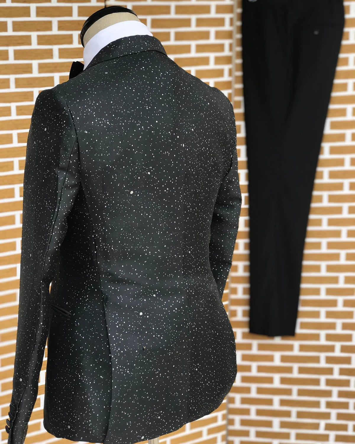 Classic Shine Wedding Men Suits Costume Made With Sprayed Gold New Tailor-Made Groom 3-Pieces Singer Formal Occasions Party