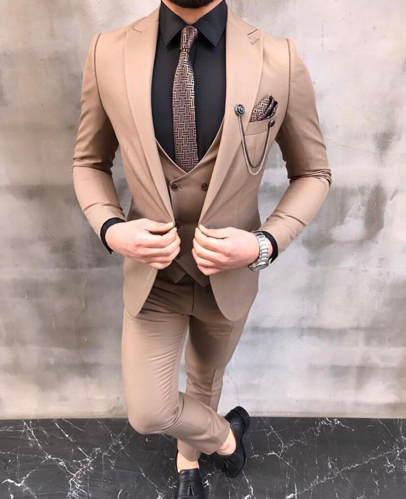 Costume Homme Veste Pantalon Design Hommes Costumes Mariage Marié Marié Bal Slim Fit Blazer 3 Pièces (Veste + Pantalon + Gilet) 