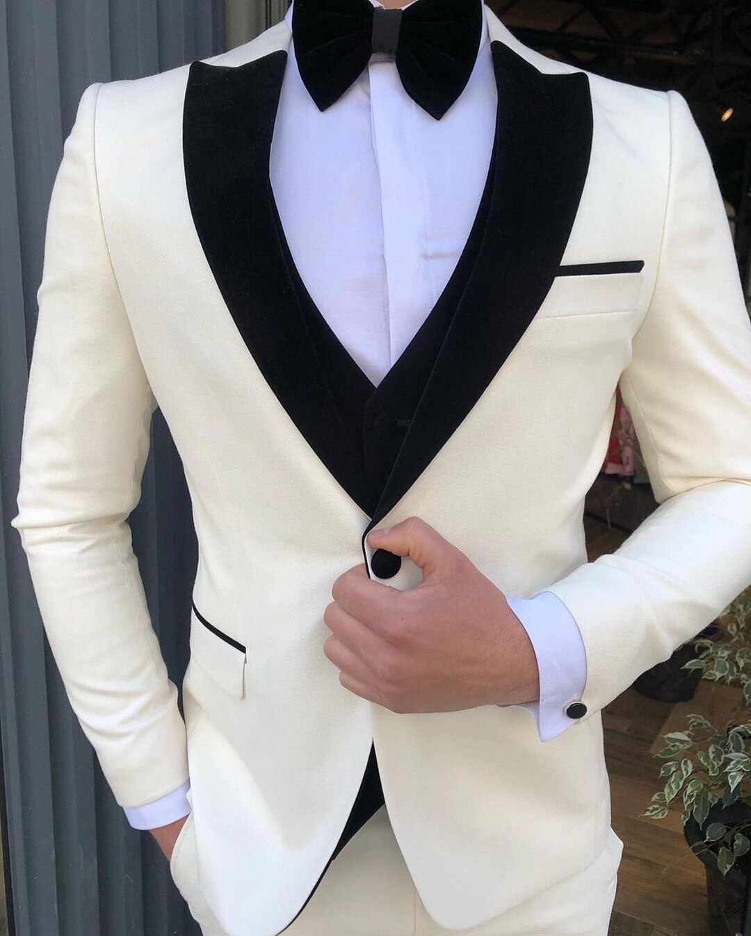 Cream White men Tuxedos Groom Wear Slim Fit One Button Wedding Blazer Suits Business Prom Party Jacket 3 Pieces