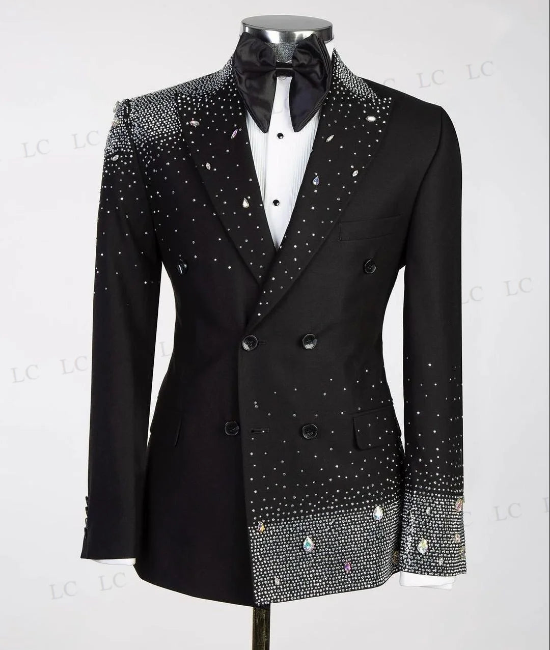 Traje de esmoquin cruzado negro para hombre con adornos de cristal