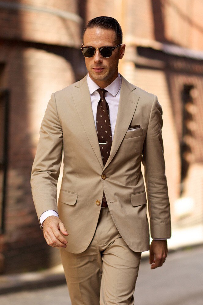 Custom Beige Suit 2 Pieces Two Button Notch Lapel Groom Tuxedo Slim Fit Wedding Outfits (Jacket+Pants+Tie)