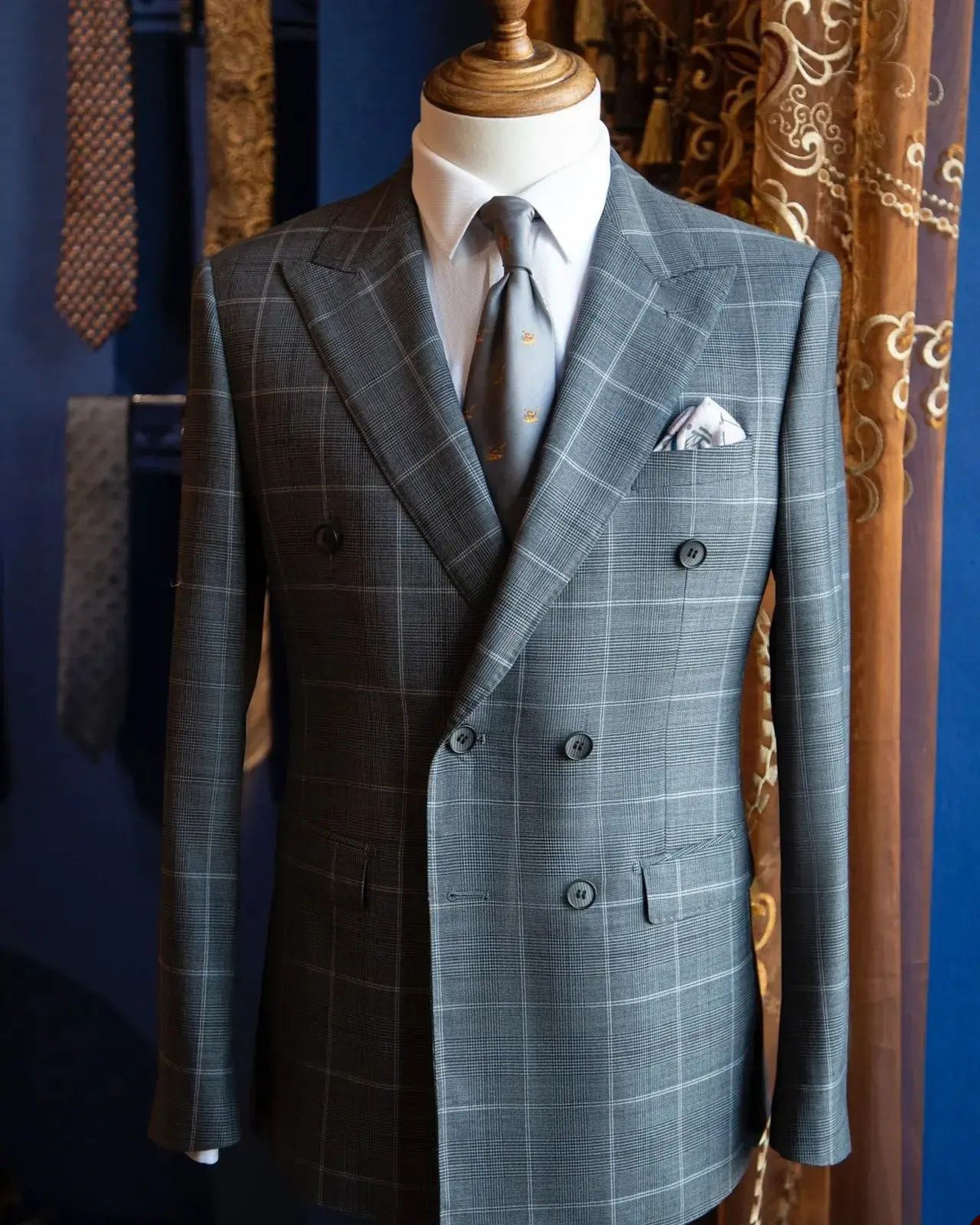 Costume gris foncé pour homme, blazer croisé, revers pointus, rayures écossaises, coupe slim, costume de marié formel 