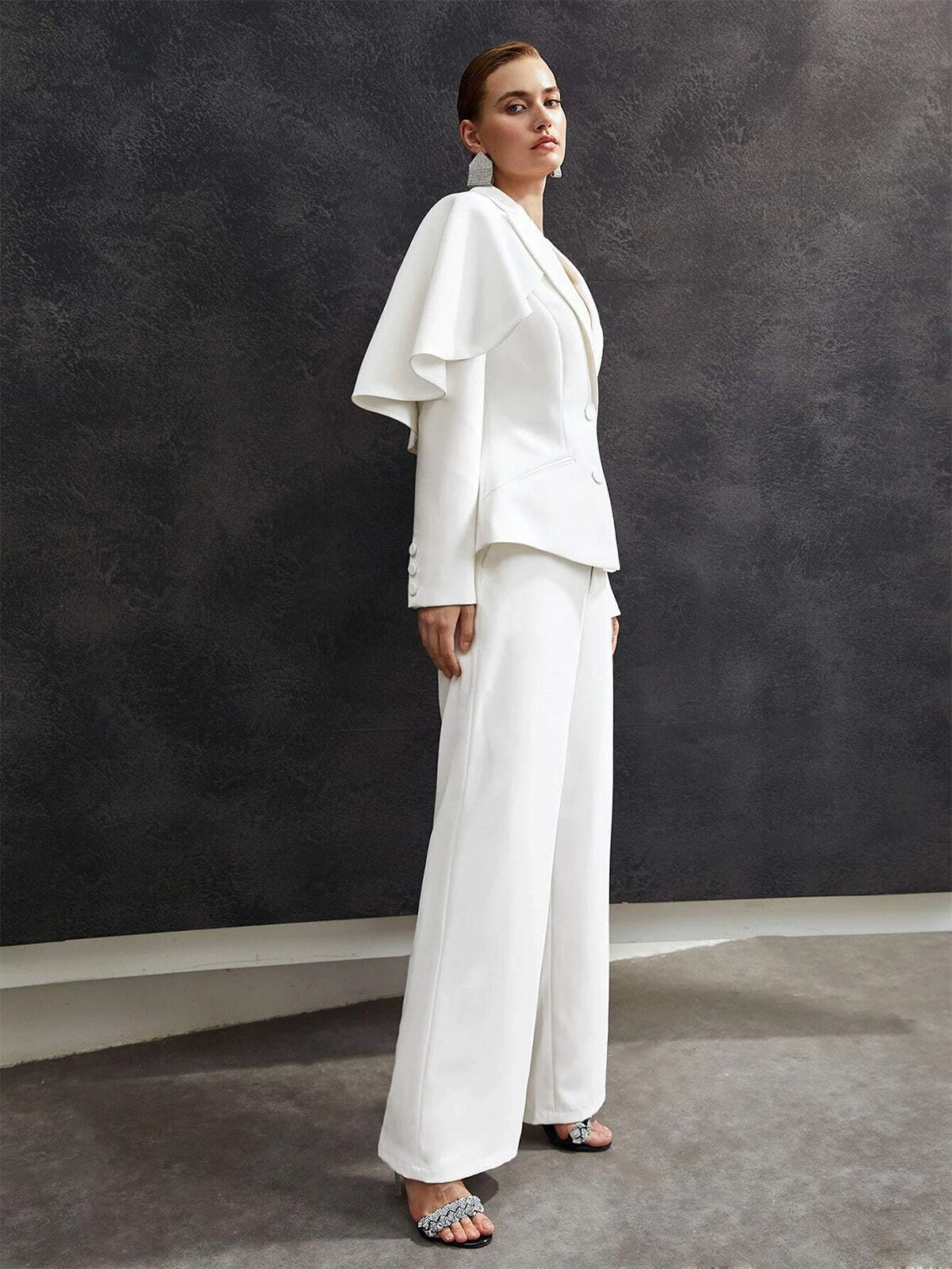 Trajes de pantalón de diseñador para madre de la novia con chal, esmoquin blanco para fiesta de noche (chaqueta y pantalón) 