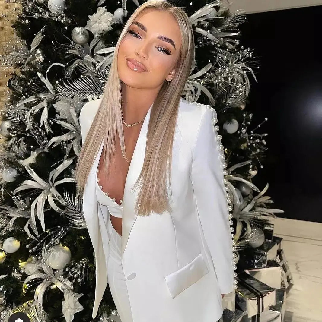 Chic White 3-Piece Women's Suit Set – Stylish Blazer, Tailored Pants, and Bralette for Evening Parties and Special Occasions
