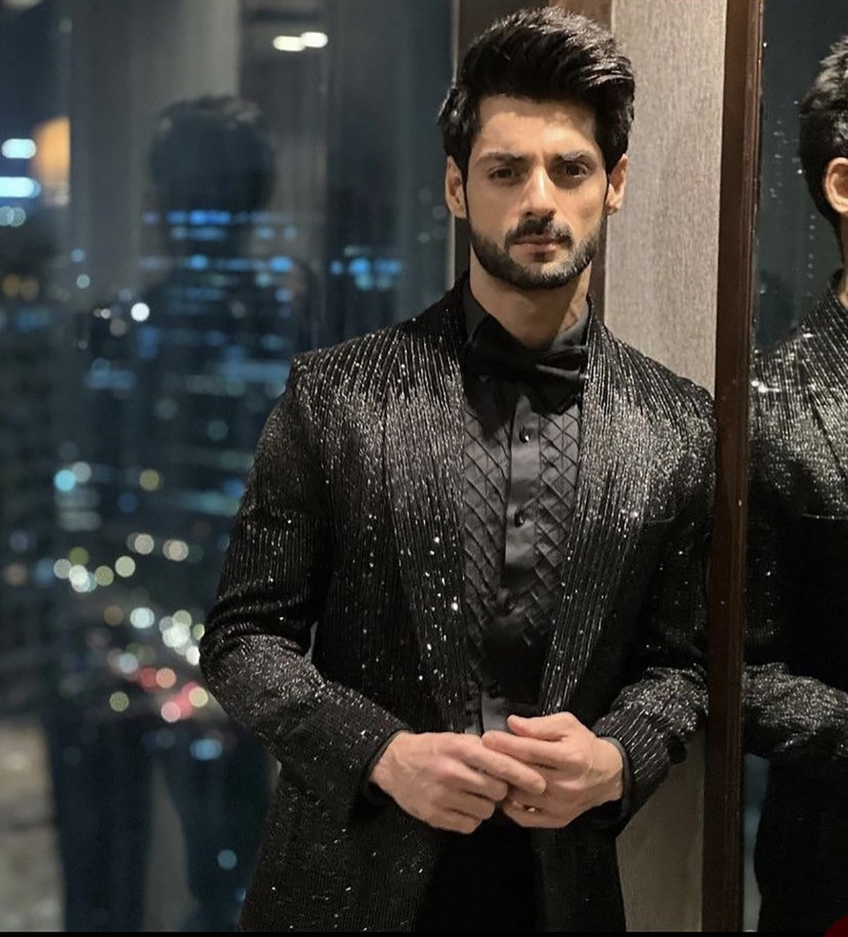 Traje de boda negro brillante para hombre, nuevo corte entallado, de una sola capa, para caballero, fiesta, a medida, para novio, ocasiones formales, personalizado. 