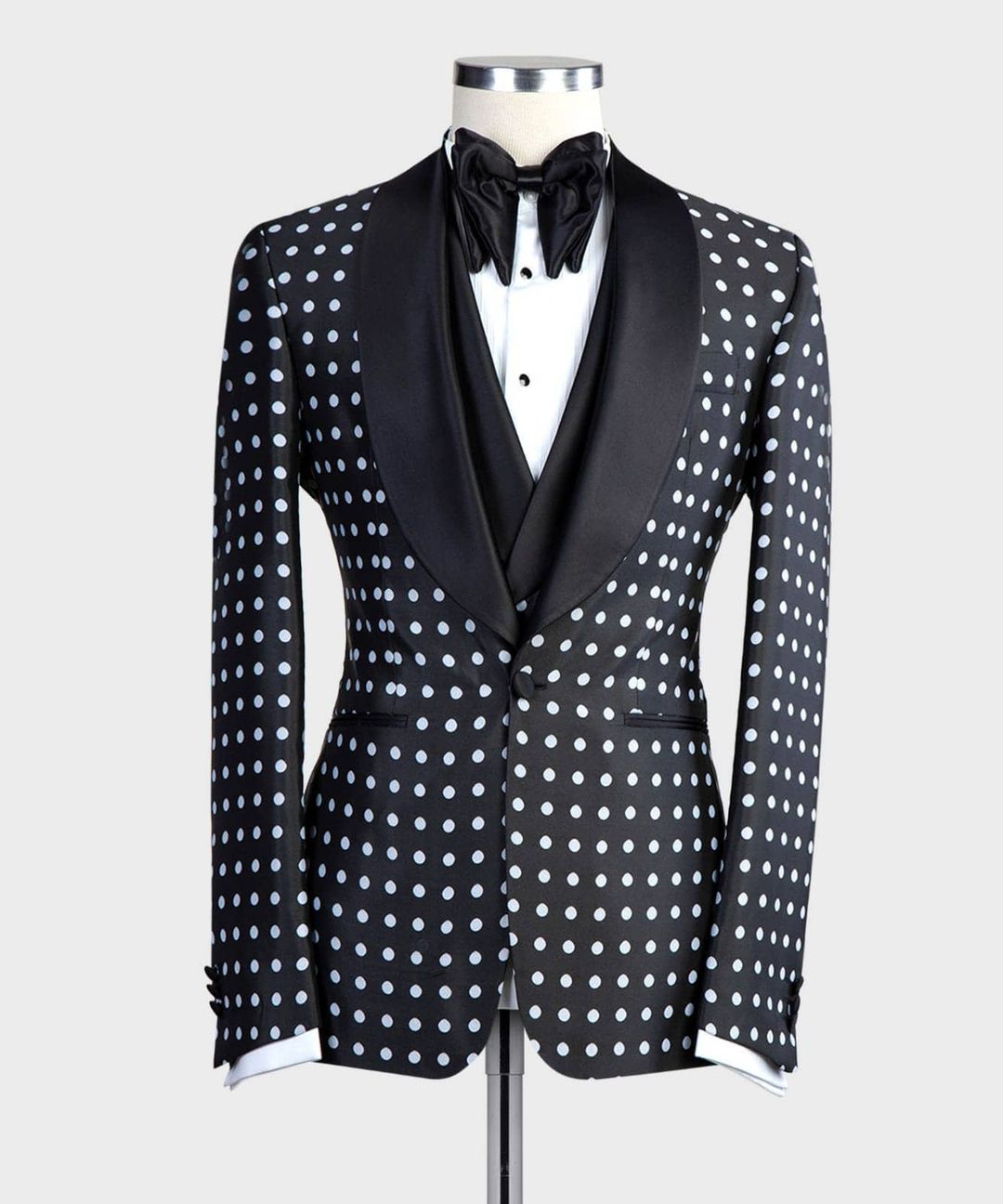 Trajes de moda para hombre, esmoquin a medida, 2 piezas, chaqueta y chaleco, blazer, fiesta de boda, cantante, novio, traje negro para hombre 