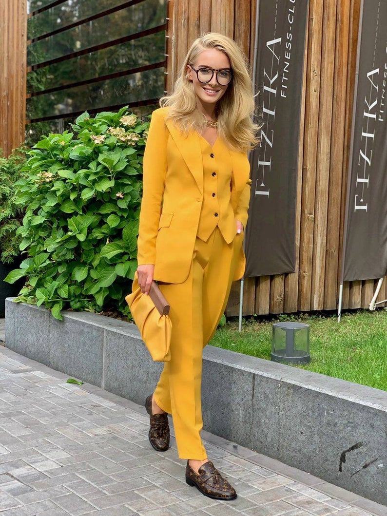 Yellow Mother of the Bride Pants Suit Women Formal Evening Party Tuxedos Formal Work Wear For Wedding 3 pcs