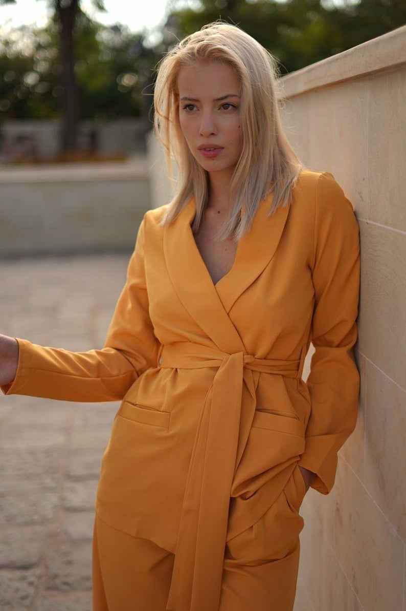 Street Style Ladies Blazer Suits with Belt Long Sleeve Bride Outfits Leisure Evening Party Wedding Wear (Jacket+Pants)