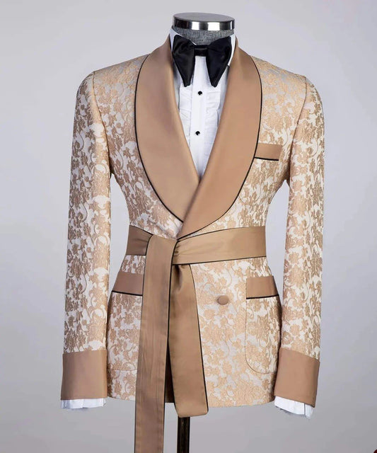 Elegant Floral Jacquard Mens Tuxedo Set Slim Fit Champagne Jacket with Shawl Lapel and Black Pants for Weddings