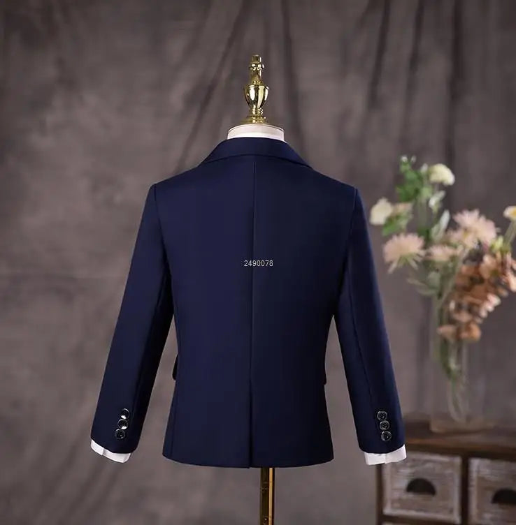 Conjunto de traje de dos piezas para niño, esmoquin formal azul marino con pajarita y chaleco 