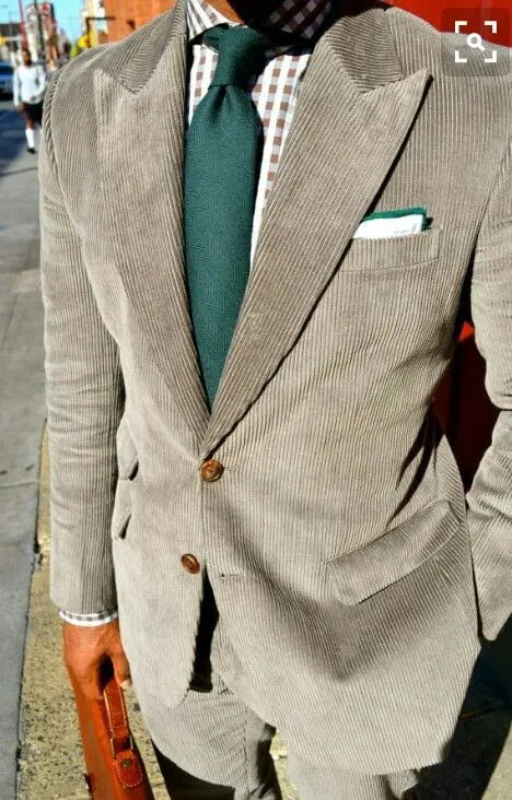 Gray Corduroy Casual Men's Suits 2 Buttons Peaked Lapel Business Suit Formal Wedding Dinner Prom Custom Made Jacket Pants