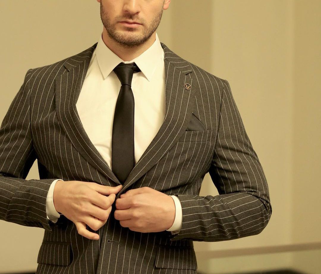 Traje gris para hombre, 2 piezas, blazer, pantalón, botonadura sencilla, solapa de pico, formal, a rayas, ajustado, para novio de boda, traje a medida para hombre