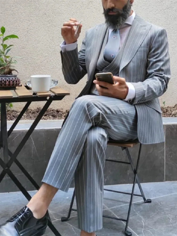 Trajes de hombre a rayas grises, a medida, de 3 piezas, blazer, pantalones, botonadura sencilla, corte entallado, para boda, novio, talla grande 