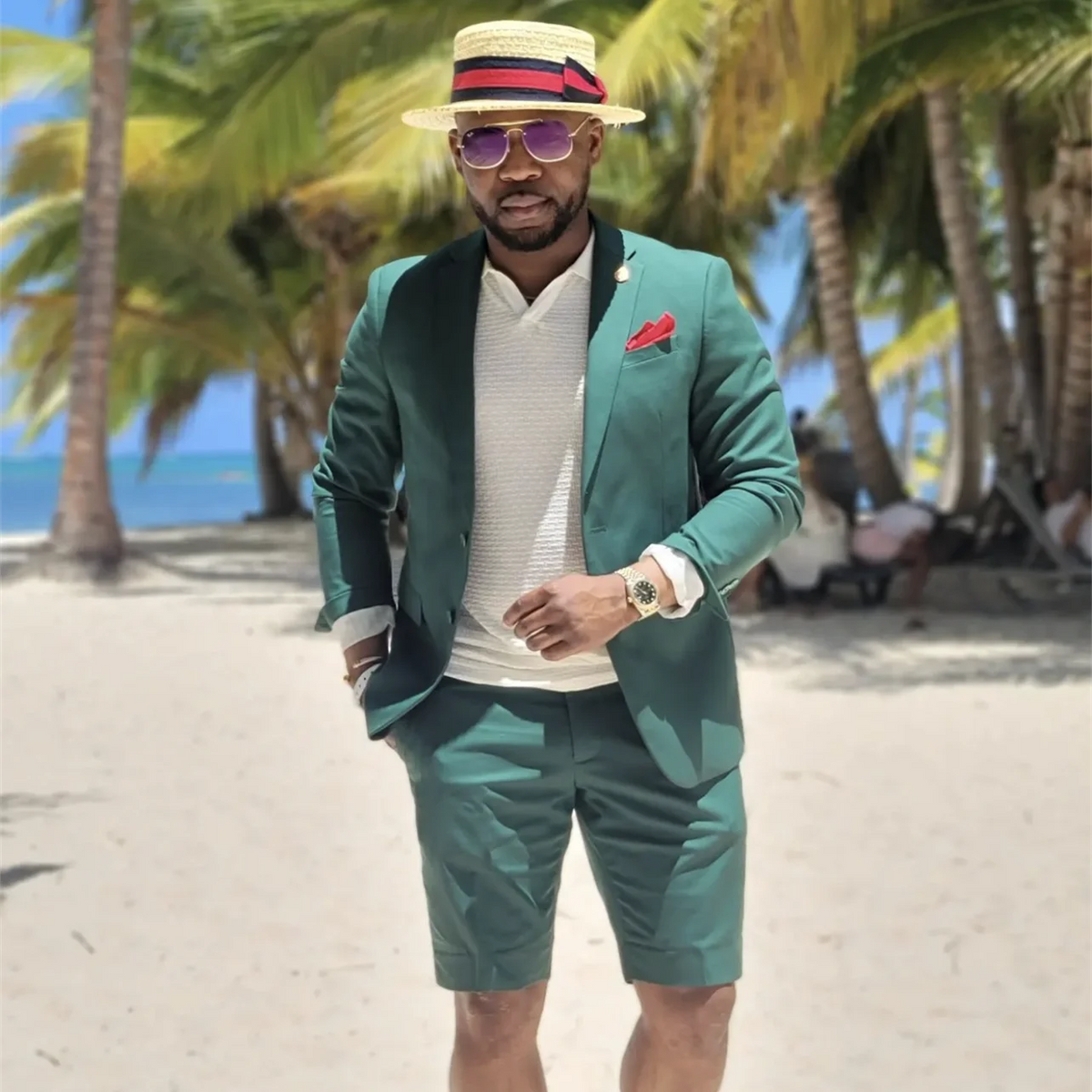 Traje de esmoquin verde para hombre, blazer con solapa con muescas y pantalones cortos, conjunto informal de 2 piezas para playa, corte entallado, hecho a medida, para verano 