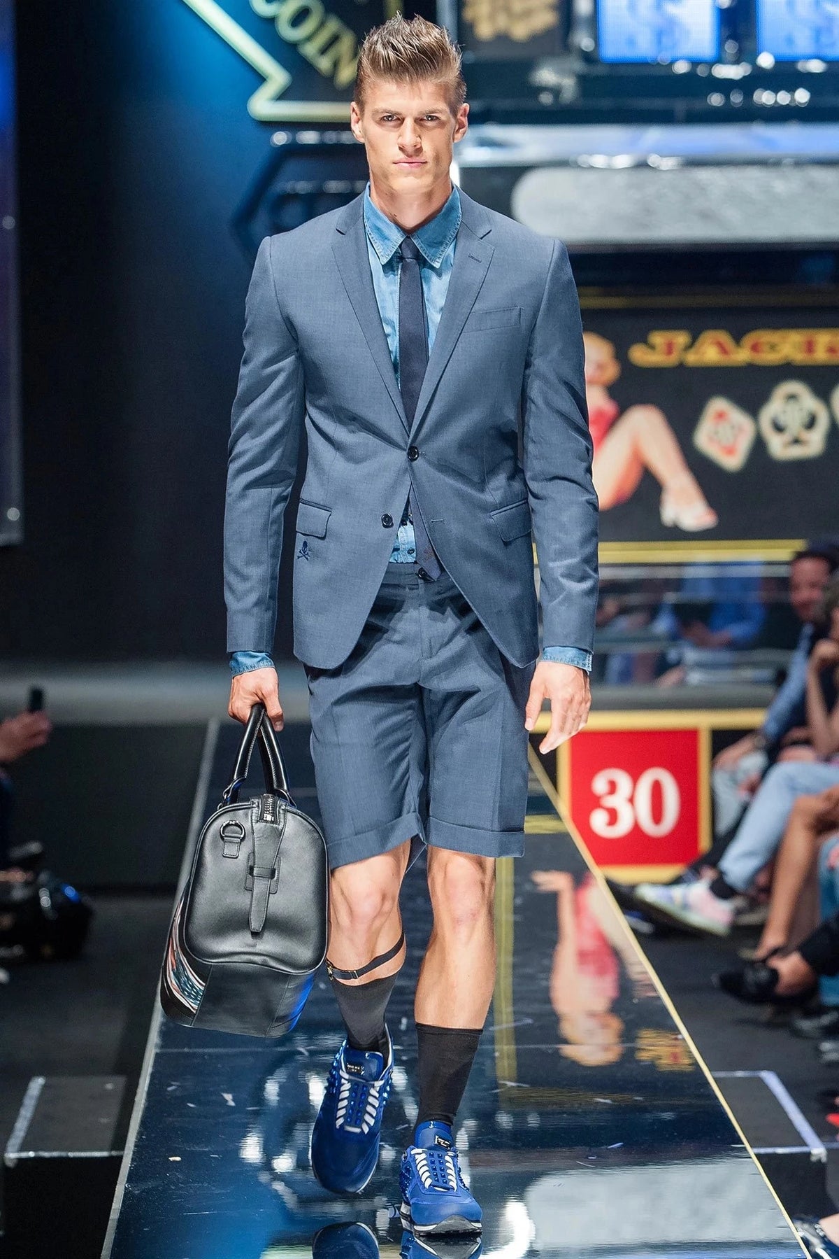 Traje de esmoquin verde para hombre, blazer con solapa con muescas y pantalones cortos, conjunto informal de 2 piezas para playa, corte entallado, hecho a medida, para verano 