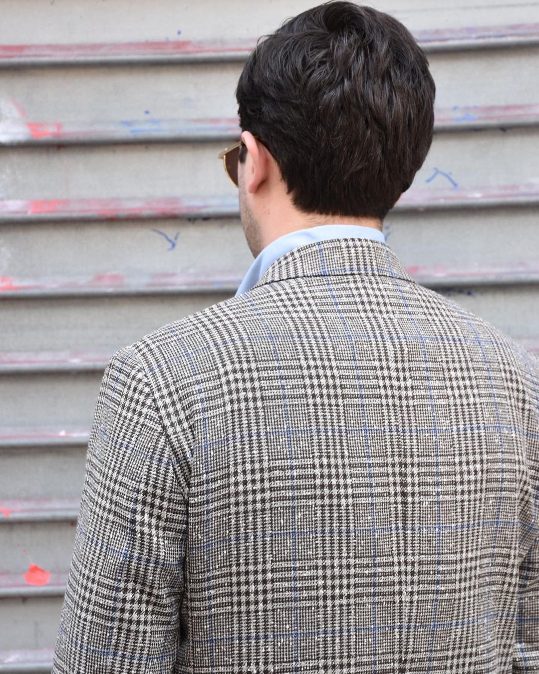 Traje clásico de rayas grises para hombre, de una sola botonadura, hecho a medida, de una pieza, chaqueta de diseñador para novio, traje formal para ocasiones especiales. 