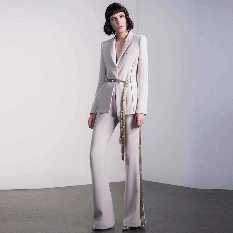 Ensemble de costume de défilé pour femme, ruban, perles, laçage, ceinture, blazer, pantalon évasé
