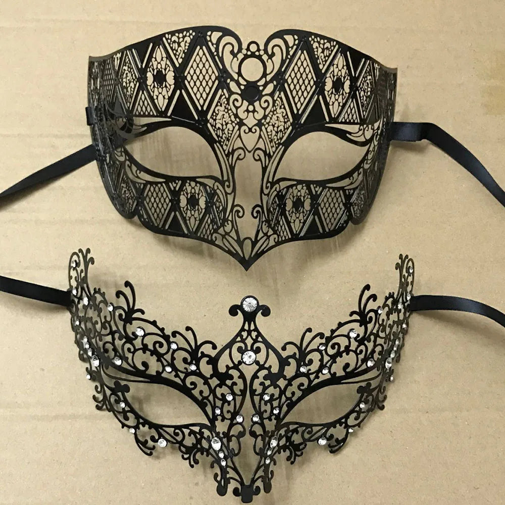 Laser Cut Couple Lovers Venetian Masquerade Masks Black Metal Masks Halloween Party Shows Cosplay Sexy Wedding Mask Set
